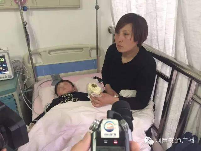 小浩天的母親通過河南交通廣播向所有幫助他們的人表達(dá)了感謝！