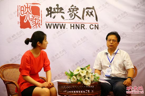 天津大學(xué)河南招生組組長(zhǎng)倪雁冰做客映象網(wǎng)2014高考“名校面對(duì)面”系列視頻訪(fǎng)談