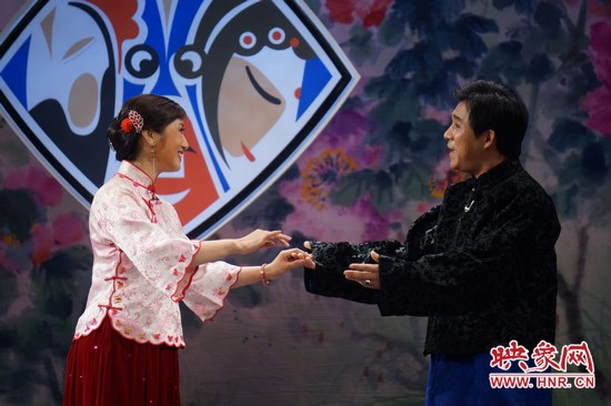 上海臺：滬劇《大雷雨·人盼成雙月盼圓》