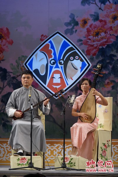 無錫臺：彈詞開篇《鶯鶯操琴》