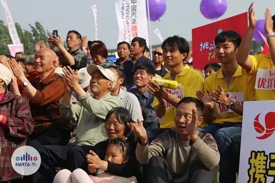 看你們的表情就知道，你們在想，再來一段！