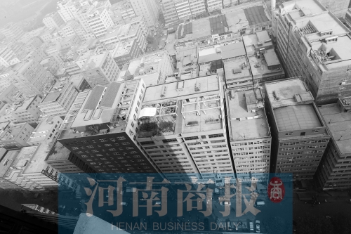 鳥瞰鄭州某城中村，密密麻麻全是樓 記者 鄧萬里/攝