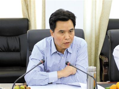 原萍鄉(xiāng)市副市長孫家群。