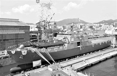 9月11日，韓國釜山，韓國海軍新一代登陸艦“天王峰”號舉行了下水儀式。