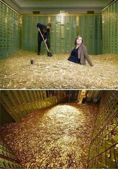 瑞典網(wǎng)店推出“金錢浴”，800萬枚硬幣堆成金“浴池”。