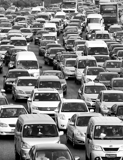 新規(guī)出臺，讓車主有了用車保障。