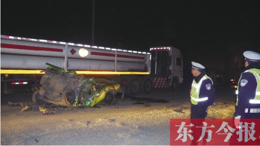 昨日下午，鄭平路與107國道并線處突發(fā)車禍，造成鄭平路擁堵兩個多小時