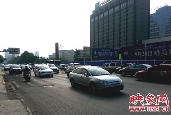 金水路沿線居民期待準(zhǔn)快速路早日開通。