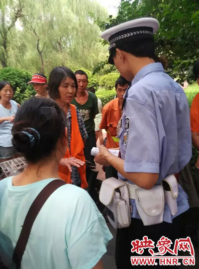 令人憤怒的是，這名老太太竟然報警說“她被環(huán)衛(wèi)工打了”