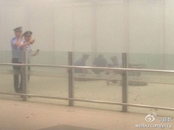 首都機(jī)場(chǎng)T3航站樓發(fā)生爆炸 首都機(jī)場(chǎng)T3航站樓發(fā)生爆炸