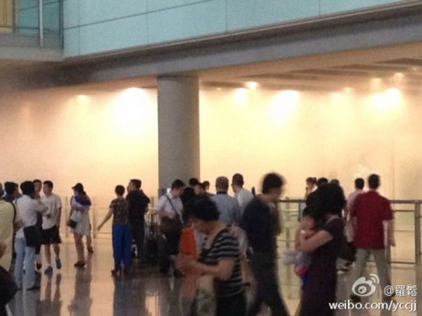 首都機(jī)場(chǎng)T3航站樓發(fā)生爆炸 首都機(jī)場(chǎng)T3航站樓發(fā)生爆炸