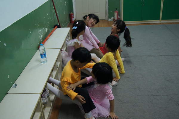 藝校妹子到底有多苦？