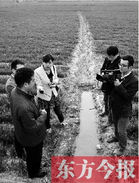 廢水不經(jīng)處理就直接排入麥田，農(nóng)民打的小麥都不敢吃。