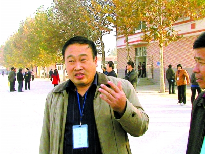 張偉生前照片。胡恩來攝