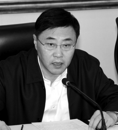 尚冰新任中國(guó)移動(dòng)董事長(zhǎng)，此前任工信部副部長(zhǎng)。