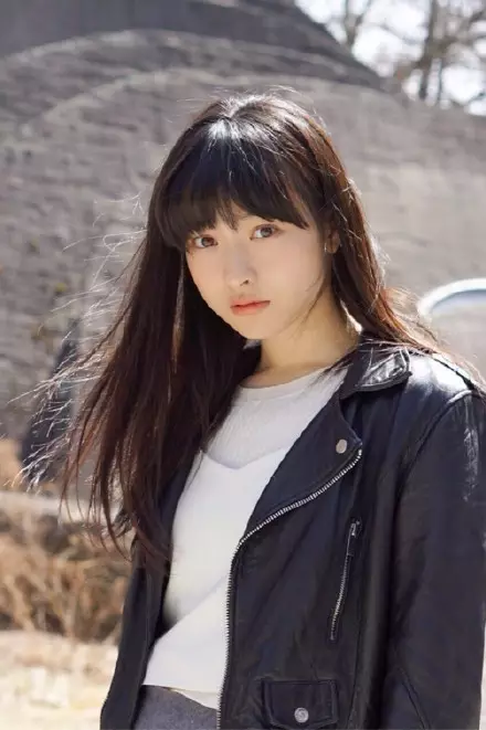 18歲日本女歌手疑因過勞猝逝家中 18歲日本女歌手疑因過勞猝逝家中