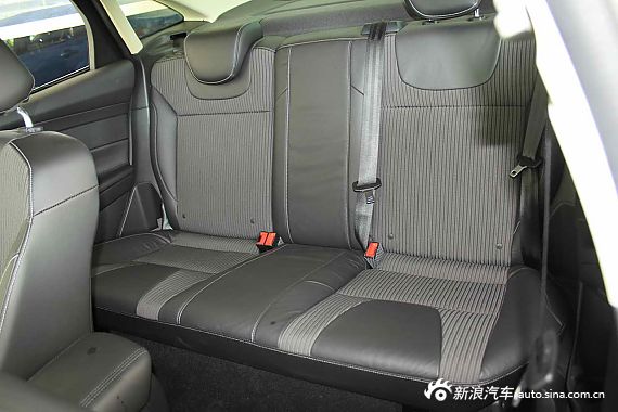 　?？怂箖蓭?jīng)典1.8MT 時尚型
