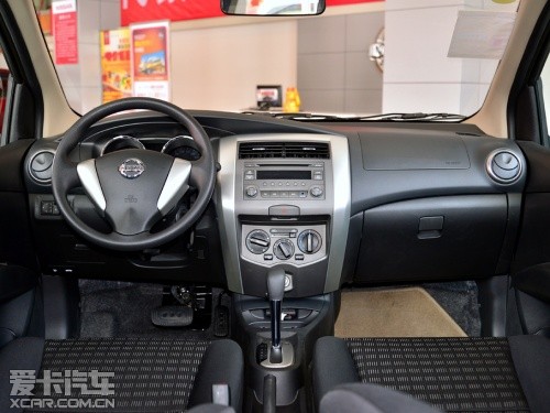 東風日產2013款驪威