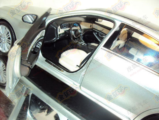 奔馳全新S級(jí)模型曝光