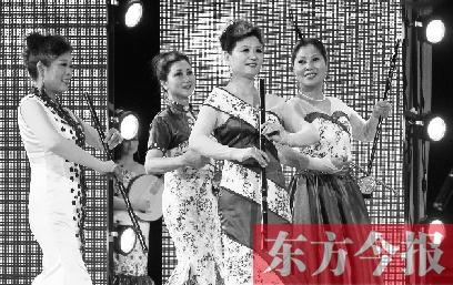 老同志們自編節(jié)目，喜迎中國第一個法定老年節(jié)