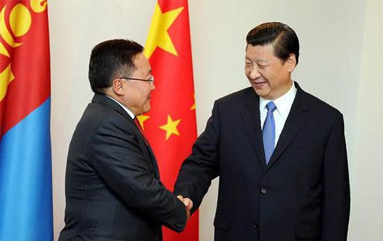 去年9月12日，國家主席習近平在比什凱克會見蒙古國總統(tǒng)額勒貝格道爾吉。 新華社記者謝環(huán)馳攝