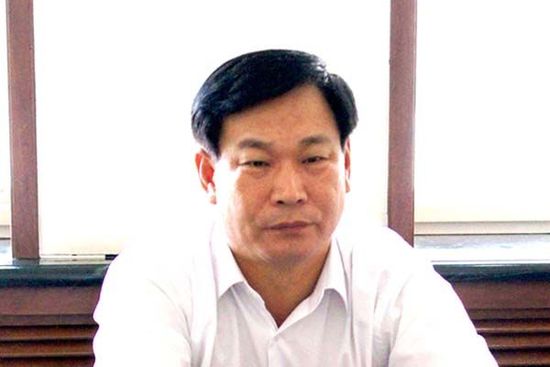 天津市燃?xì)饧瘓F(tuán)有限公司原黨委書(shū)記、董事長(zhǎng)金建平。東方IC 資料