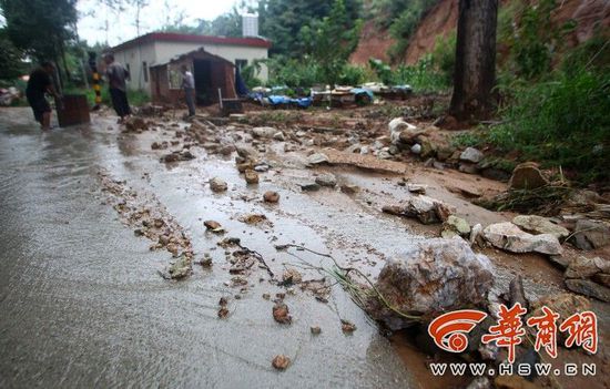 截至昨晚11時(shí)，已搜尋到7具遇難者遺體，還有2人未找到