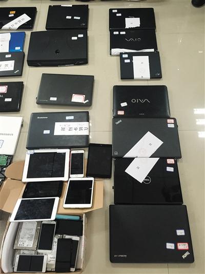 警方查獲的部分作案工具。新京報(bào)記者 吳為 攝