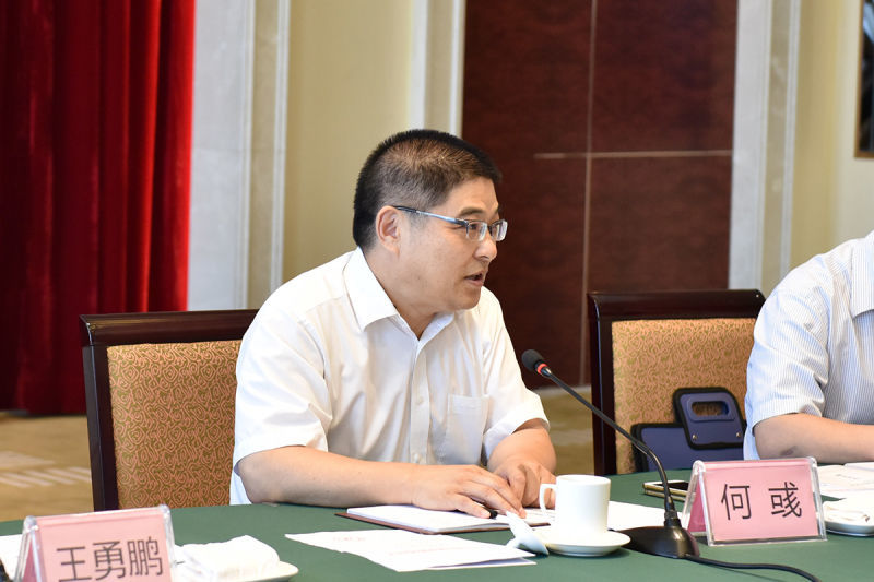 省委宣傳部副部長、省委網(wǎng)信辦主任何彧
