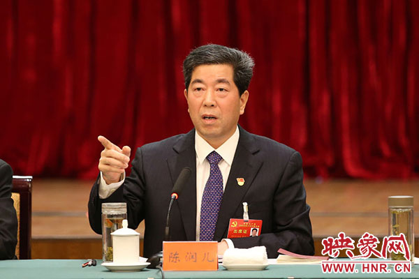 陳潤兒參加省第十次黨代會省直一團代表團審議