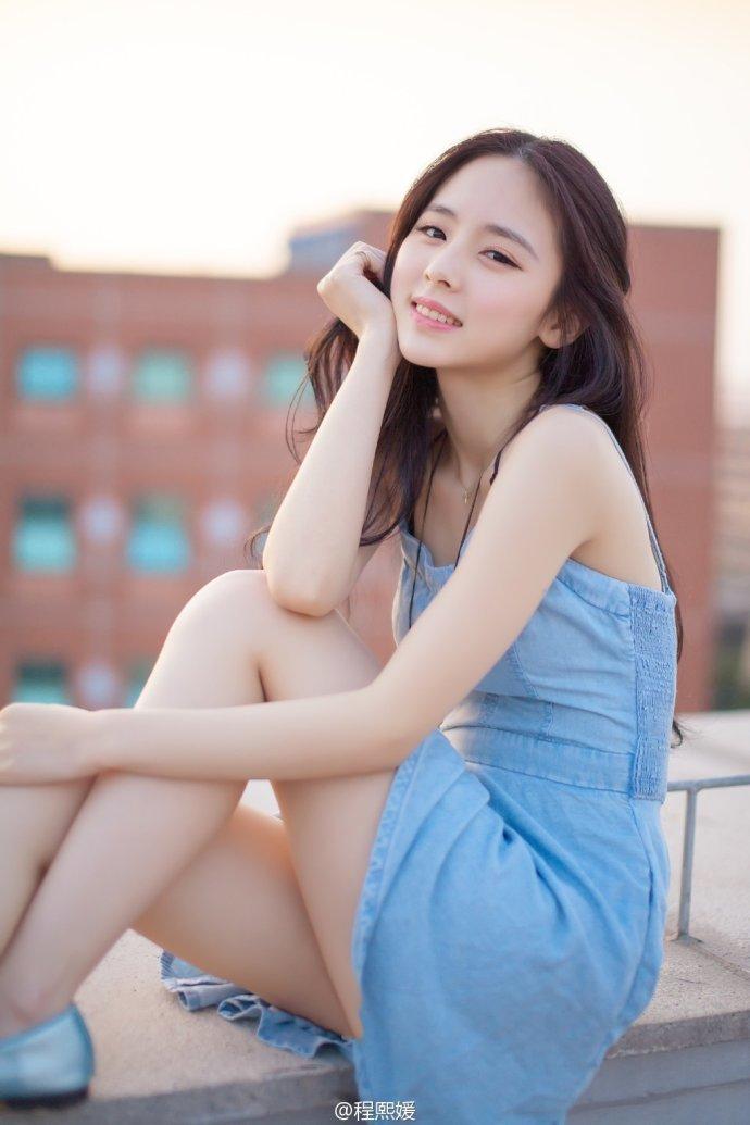 廈大?；ǔ涛蹑虑寮儗懻娅@贊 素顏美到窒息