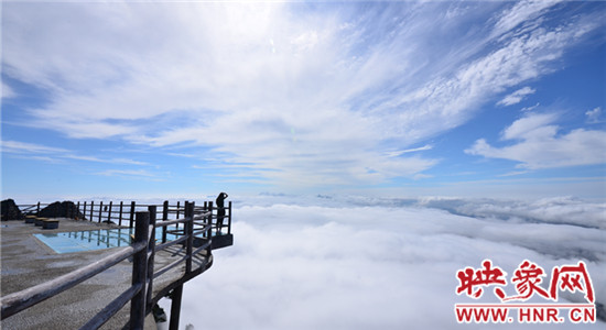這個(gè)夏天,21℃老君山精彩不斷、主題活動(dòng)驚爆眼球、更有百萬(wàn)大獎(jiǎng)等你拿!