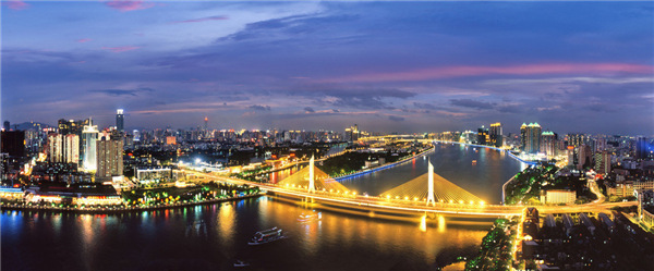 不要溫和地走進那個良夜 因為夜太美！