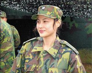 　臺(tái)灣最美女軍官。