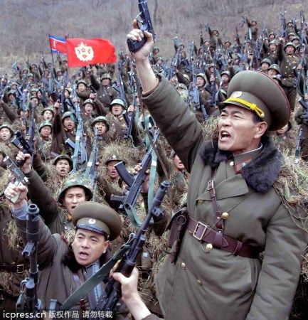 　朝鮮人民軍士兵戰(zhàn)意高昂。