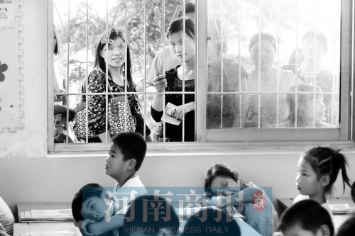 家長們都想讓孩子上個好學校、好班級，但也應根據(jù)實際情況，選擇最合適的