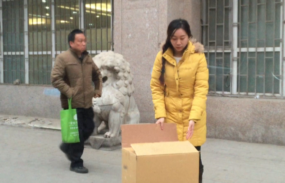 路遇行路艱難的人 你會出手嗎？