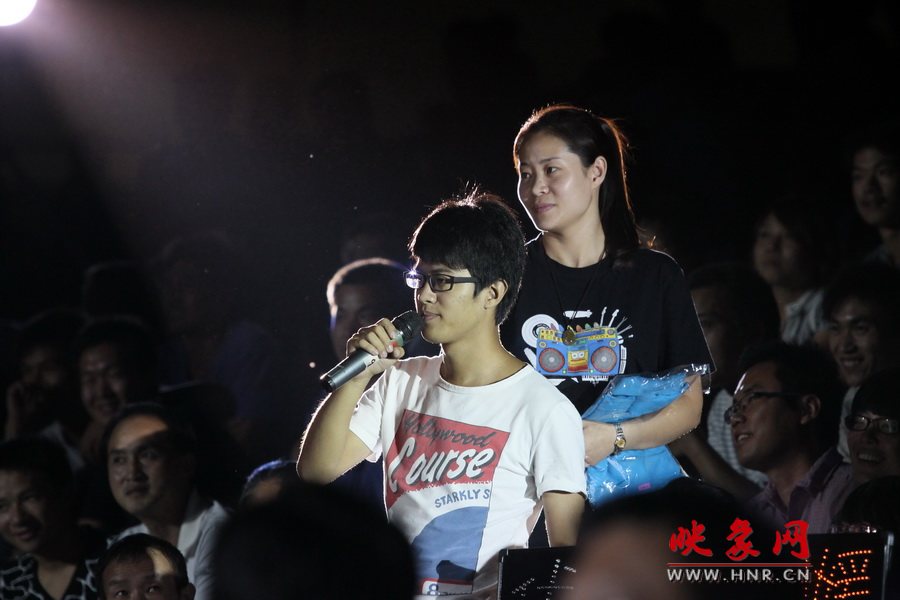 河南人民廣播電臺(tái)聲動(dòng)中原頻率推介會(huì)---舞動(dòng)青春篇